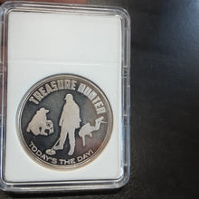 Load image into Gallery viewer, Treasure Hunter 1 oz Silver Round (.999 Fine Silver)
