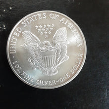 Load image into Gallery viewer, 2004 Silver Eagle 1 oz Silver (.999 Fine Silver)
